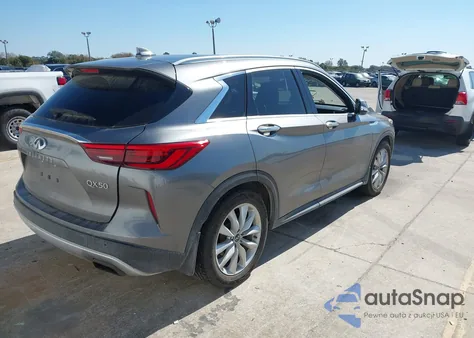 2019 Infiniti Qx50 Essential z USA, uszkodzony, nr VIN 3PCAJ5M39KF107877